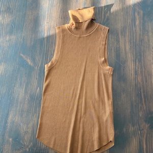 Zara Stretch Sleeveless Turtleneck Sweater **Like New**